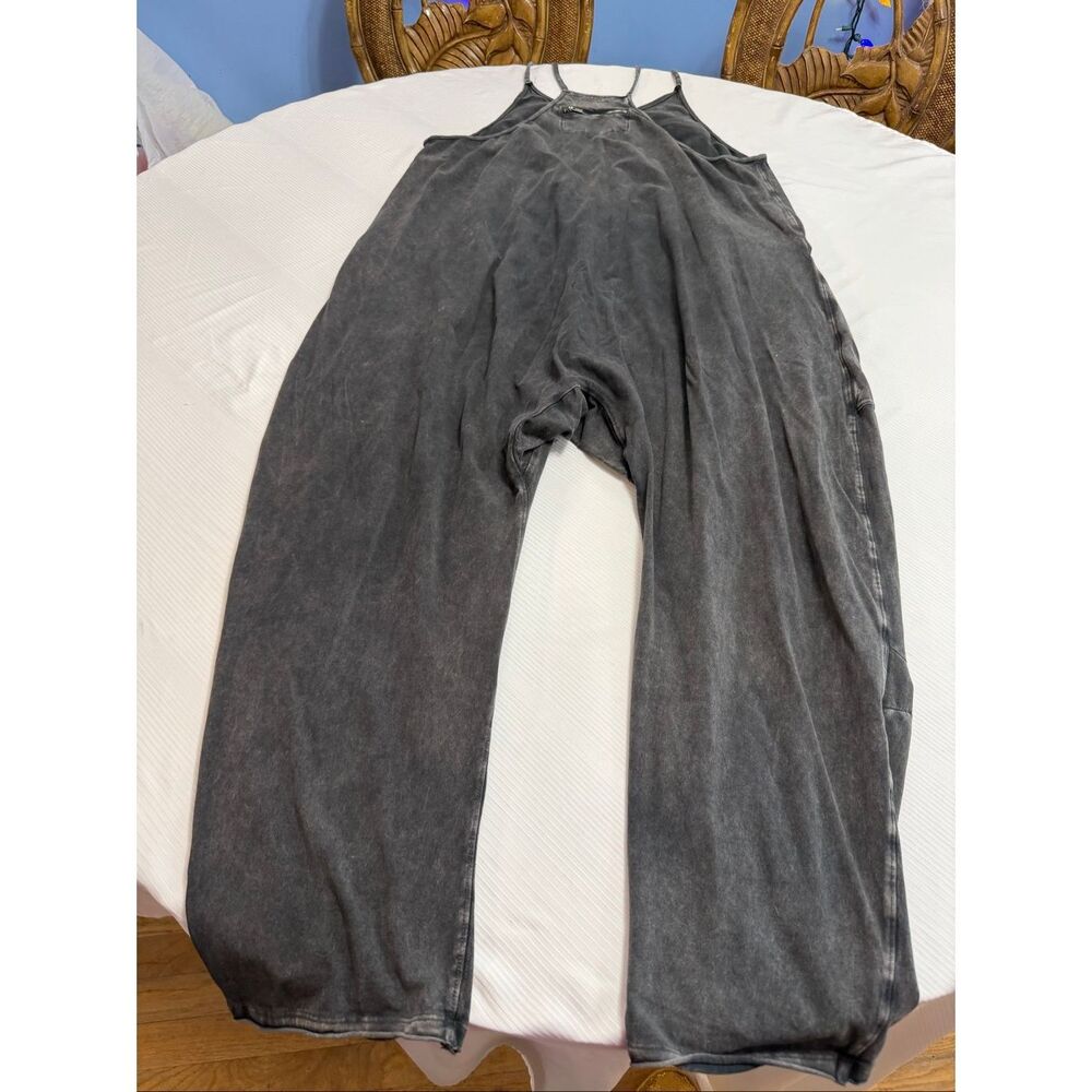 Free People FP Movement Jumpsuit Hot Shot One Piece Sz L Gray Wash Boho Slouchy - Picture 6 of 7